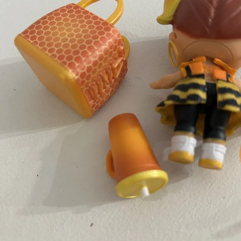 LOL Doll Surprise Mini Bites Cereal Honey Nut Cheerios Yellow Bumblebee